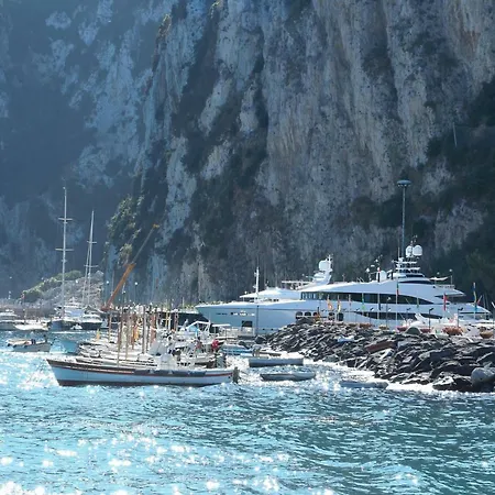 Tra Montagne E Mare Apartament