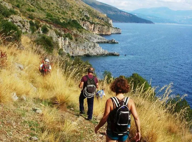 Tra Montagne E Mare Appartement Ispani