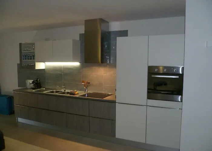 Tra Montagne E Mare Appartement *